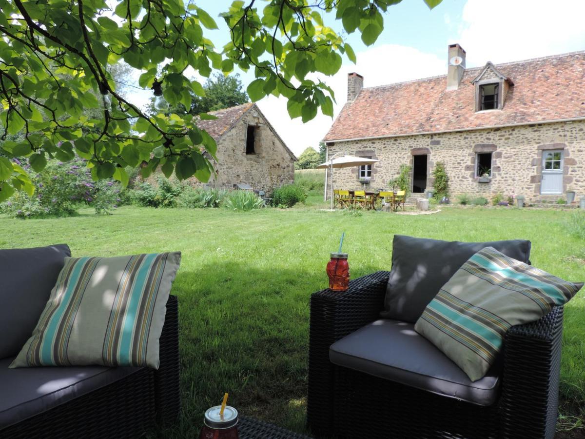Le Clos Fleuri Segrie Exterior photo