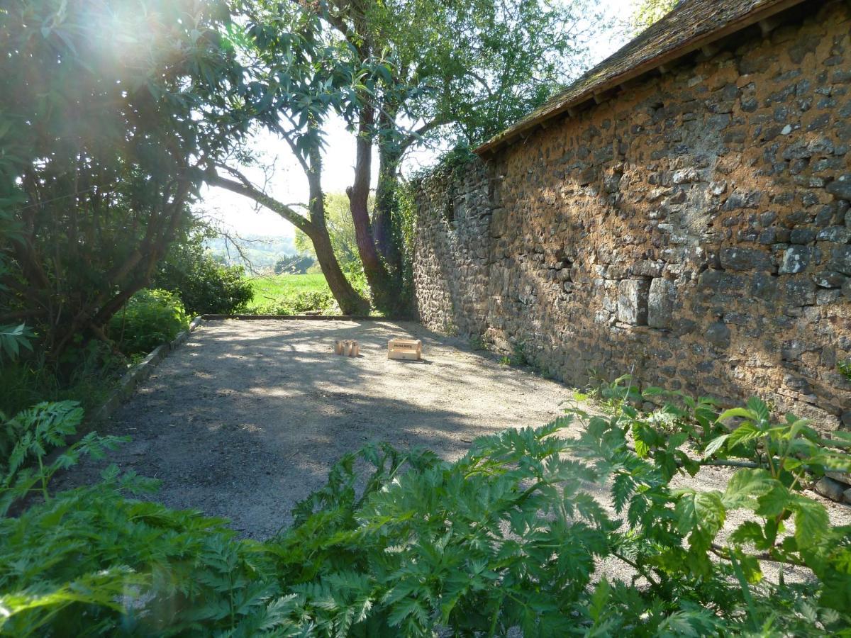 Le Clos Fleuri Segrie Exterior photo